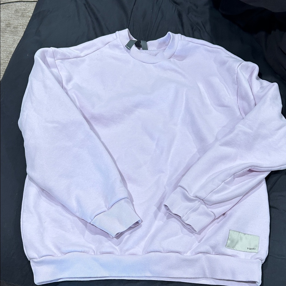 Vuori restore oversized crew 2.0 in sold out lilac breeze color - Picture 4 of 8